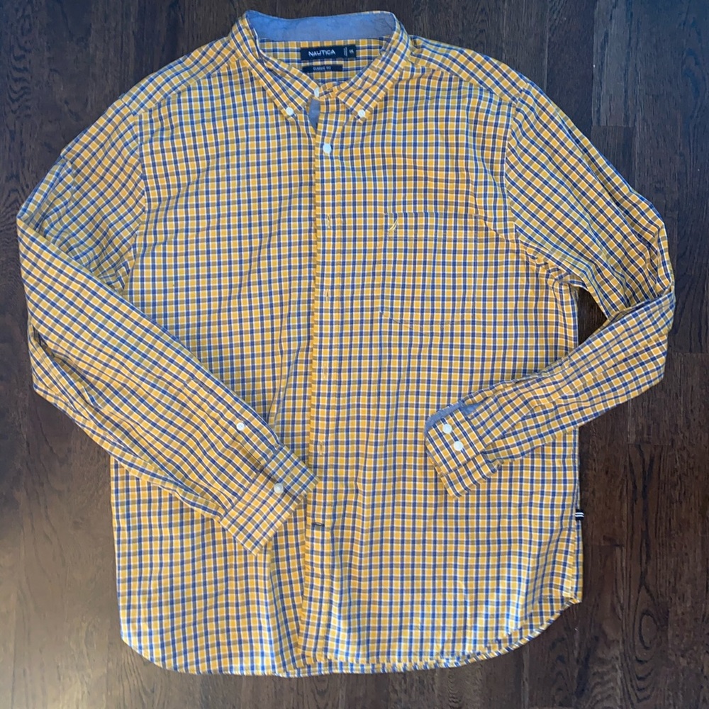 Nautica Button Down Men’s Shirt
